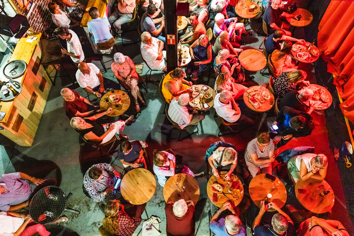 Café Théâtre les Ballons Rouges, Lamballe-Armor, Côtes d'Armor